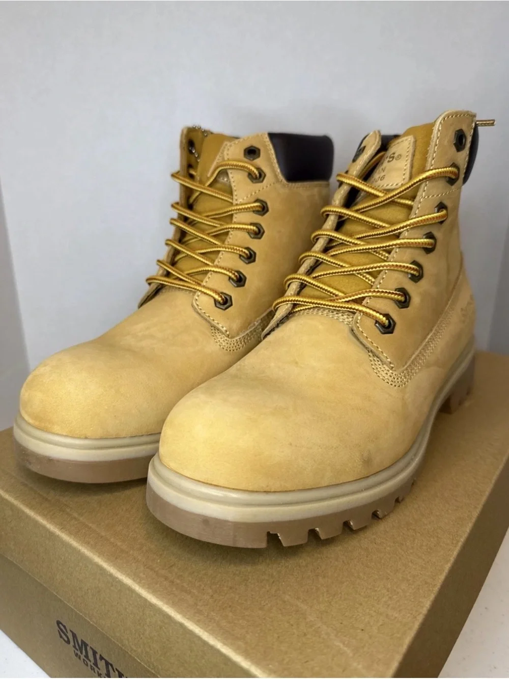 SMITH Wheat Nubuck Work Boots - Wheat and Black
